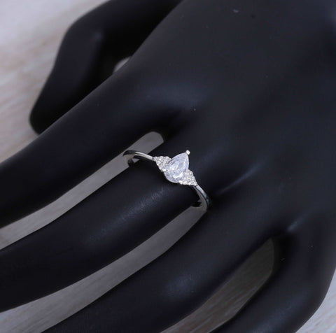 925 Sterling Silver Zircon Ring