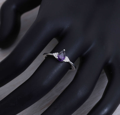 925 Sterling Silver Purple Stone & Zircon Ring