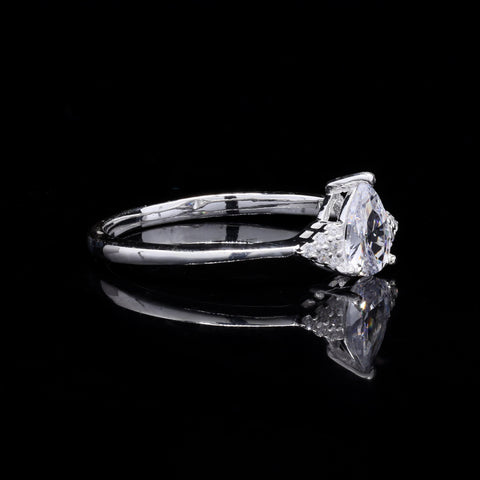 925 Sterling Silver Zircon Ring: Timeless Beauty and Sparkle