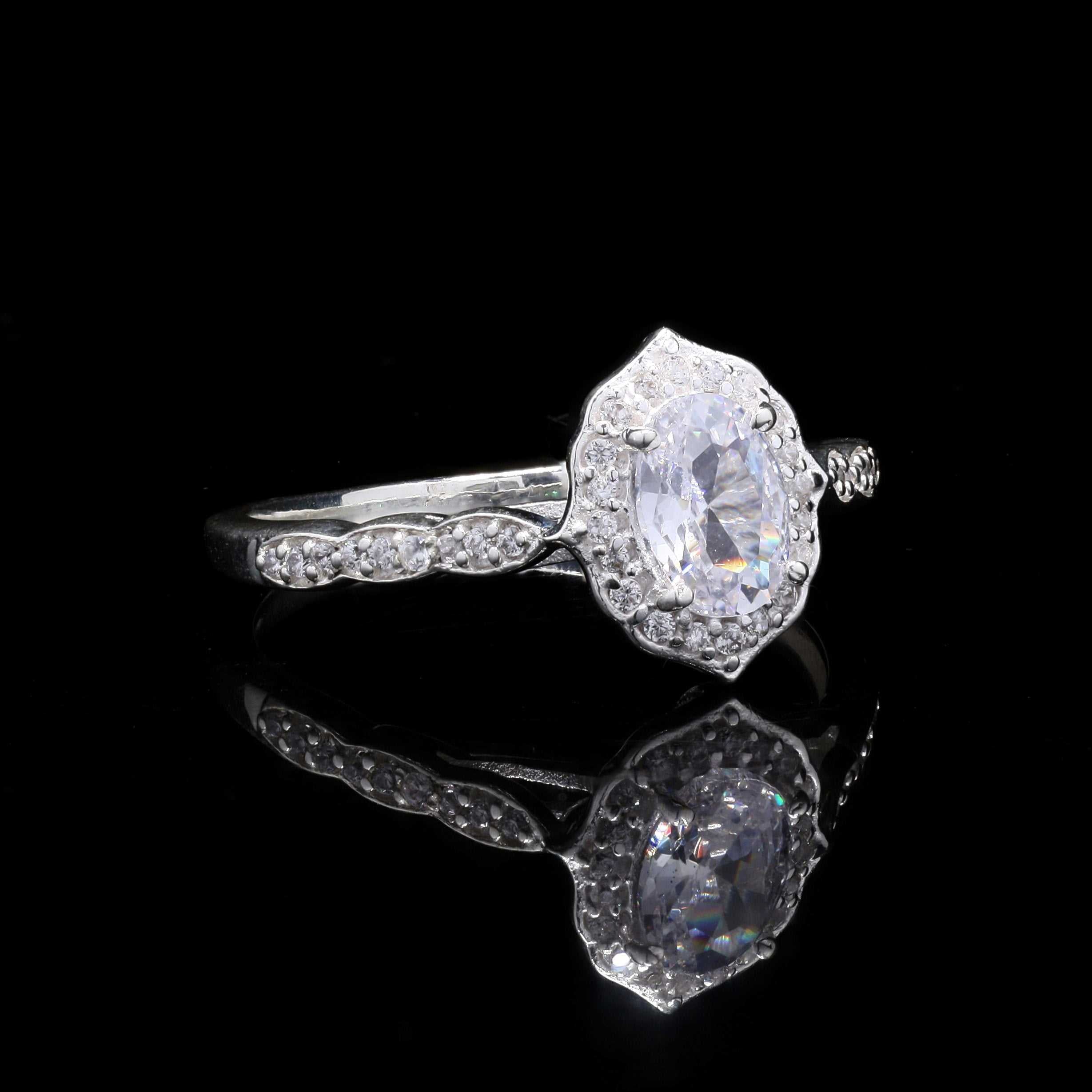 925 Sterling Silver White Stone & Zircon Ring