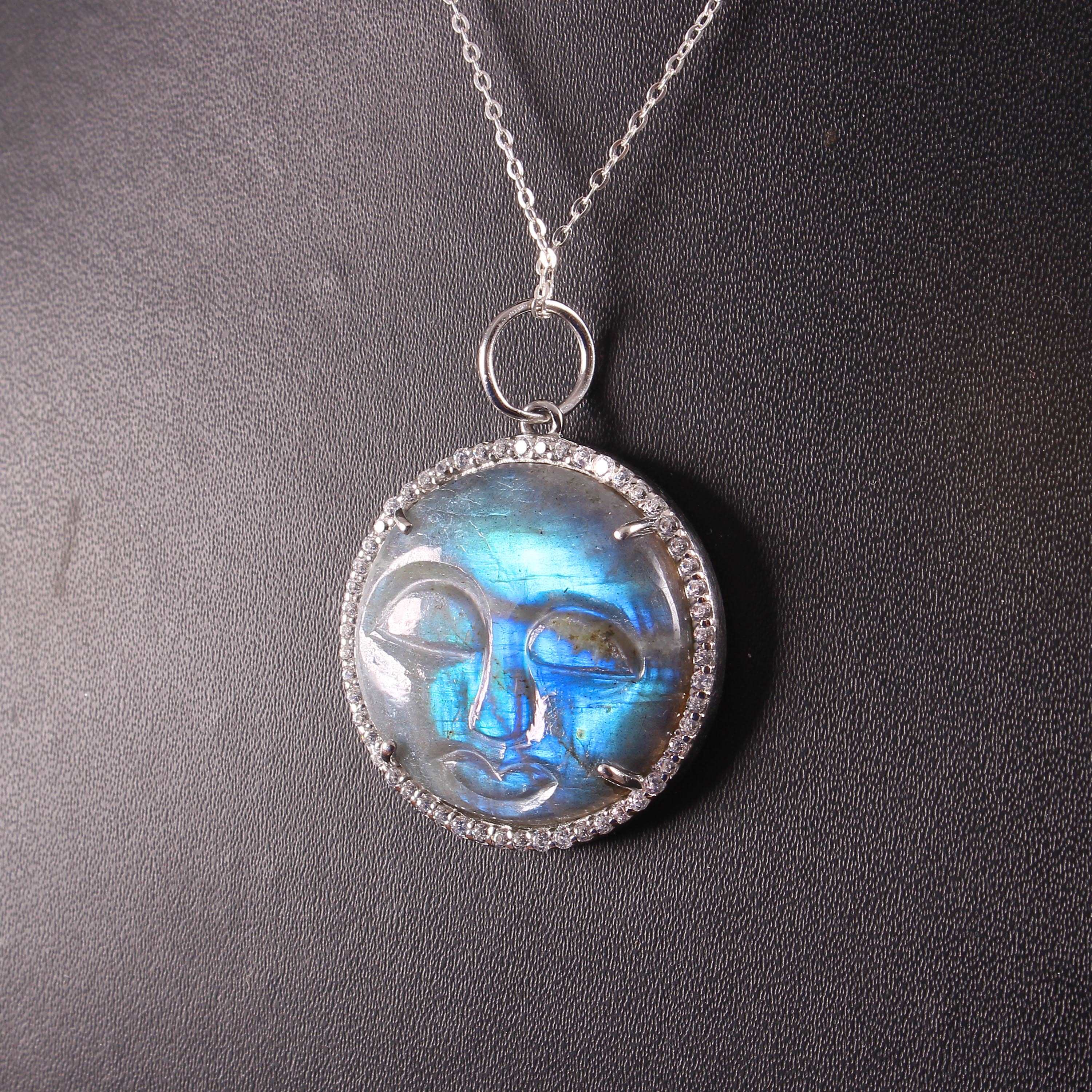 Silver Labradorite Smile Face Pendant