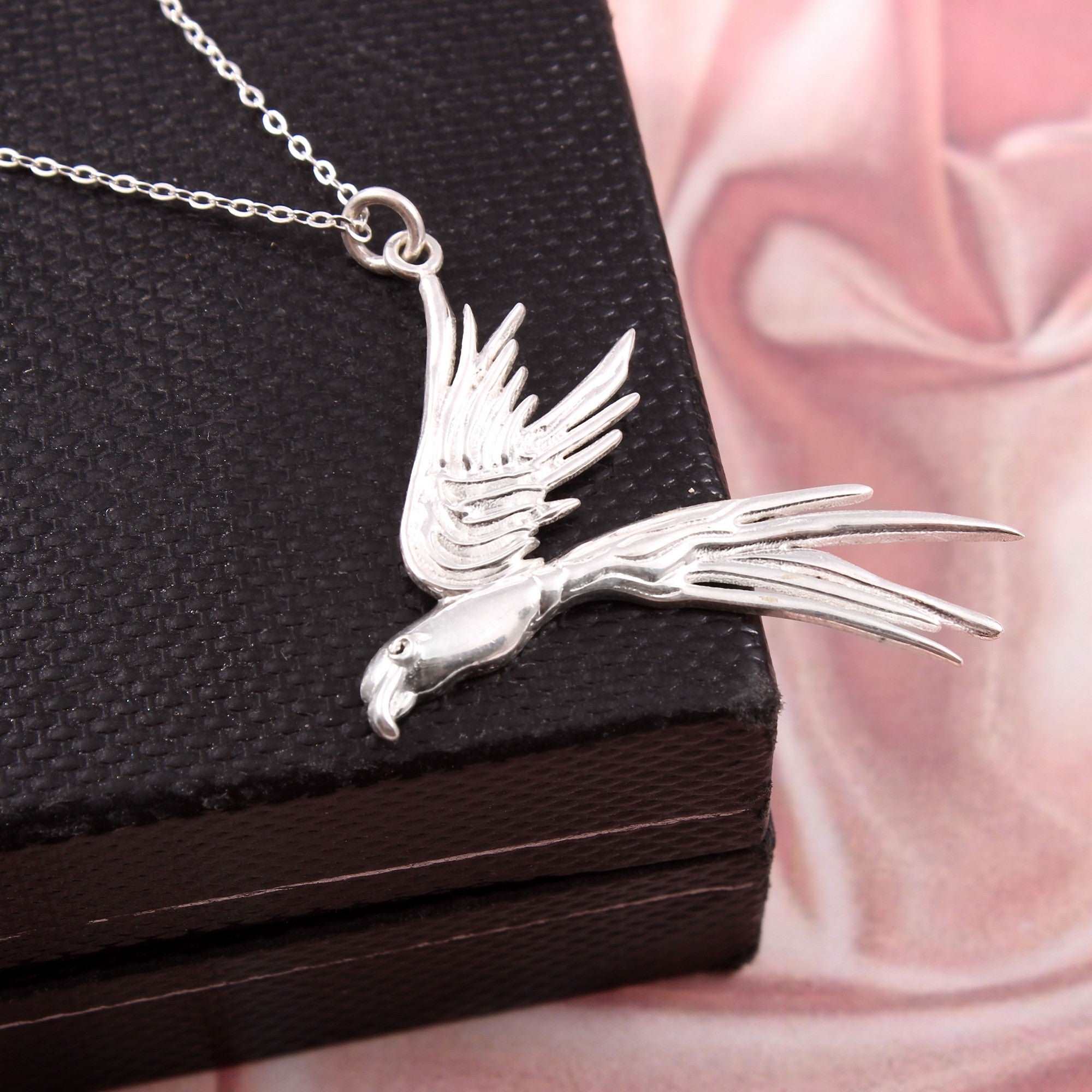 Silver Huming Bird Pendant