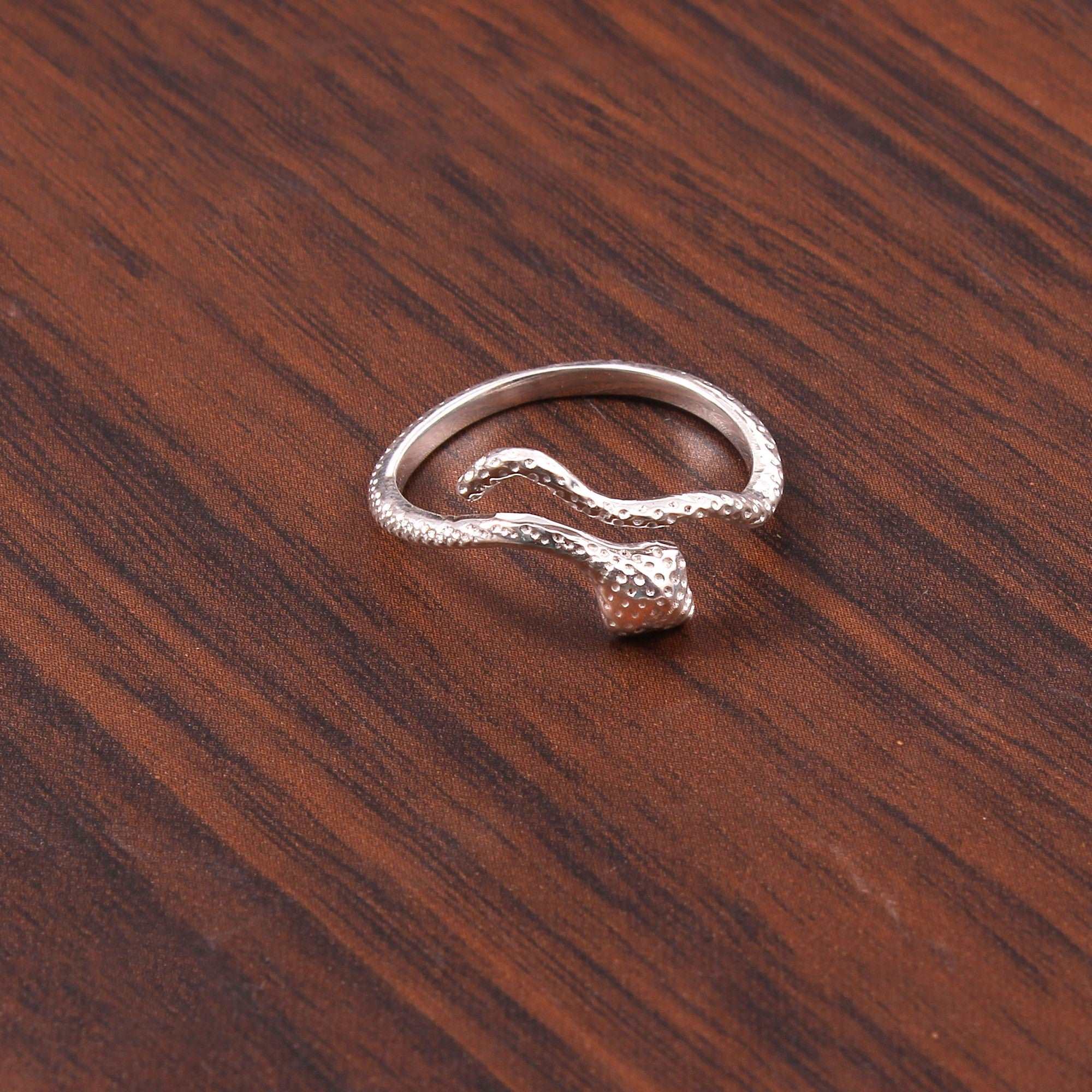 Silver Snake Shape Ring