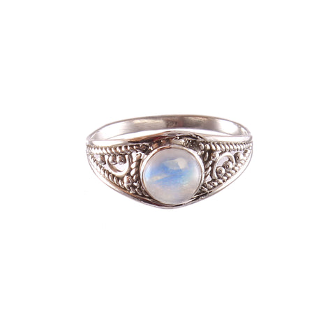 925 Sterling Silver Rainbow Moonstone Ring: Embrace Elegance and Mystical Beauty