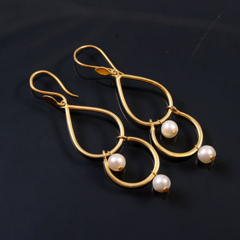 Beautiful Collection Of Freshwater White Pearls Beads Gold Plated Dangle Earrings