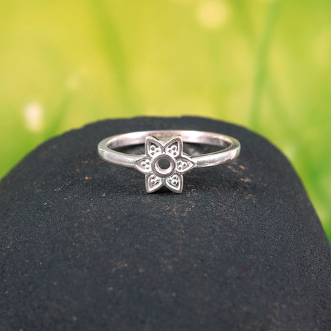 Solid 925 Sterling Silver Handmade Flower Design Band Ring