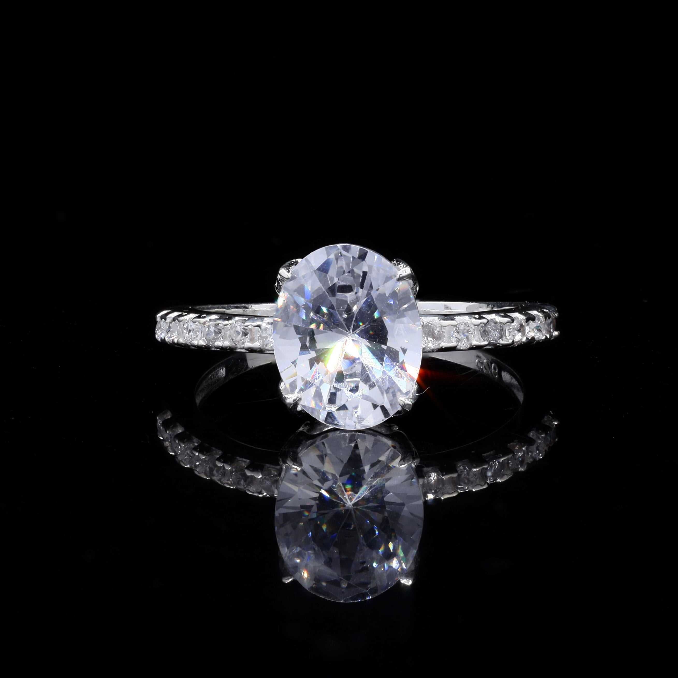 925 Sterling Silver Blue Stone & Zircon Ring jewelldiro